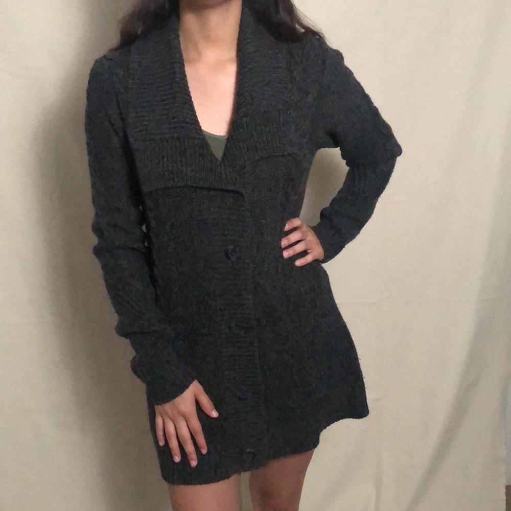 Womens St. John’s Bay large gray button cardigan